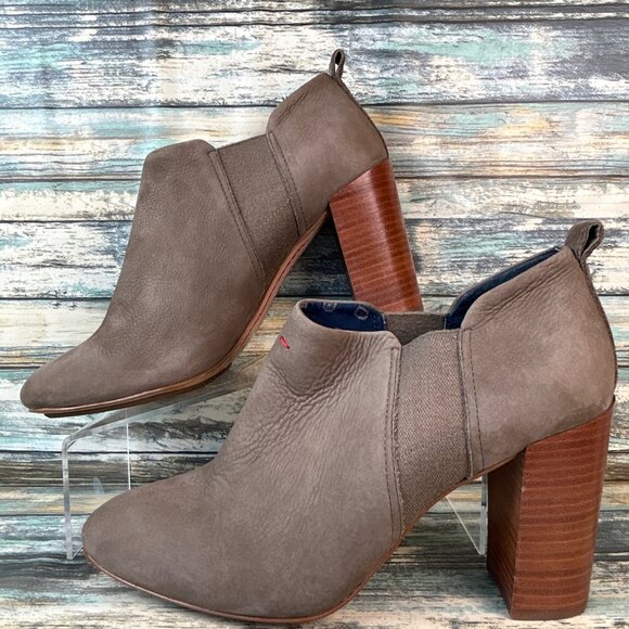 Ellen Degeneres Mahoney Chelsea Bootie Womens 10M Gray Leather High Heel Ladies - Picture 2 of 12